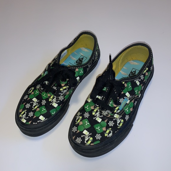 Vans x The Simpsons Canvas Skate Shoes - Boy’s Size 1 - Picture 2 of 9